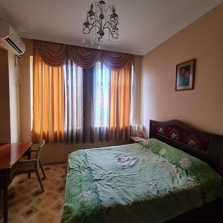 Camellia Ξενοδοχείο Κουτάισι Εξωτερικό φωτογραφία